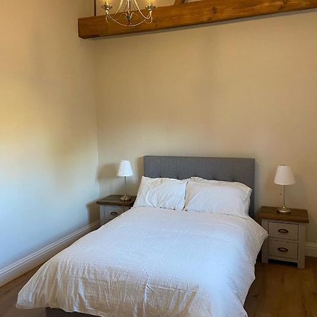 Potcote Farm Stables Accommodation Fudges Stable Тоустер Екстер'єр фото